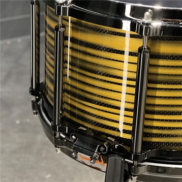 Pearl Masterworks Snare Drum 14x8 Free Floating -Gold Swirl on Black Carbon【イケベ楽器店創業50周年記念モデル】 画像2