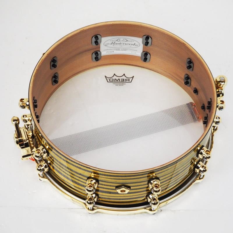 Pearl Masterworks Snare Drum 14x5.5 -Gold Swirl on Black Carbon-【イケベ楽器店創業50周年記念モデル】 画像8