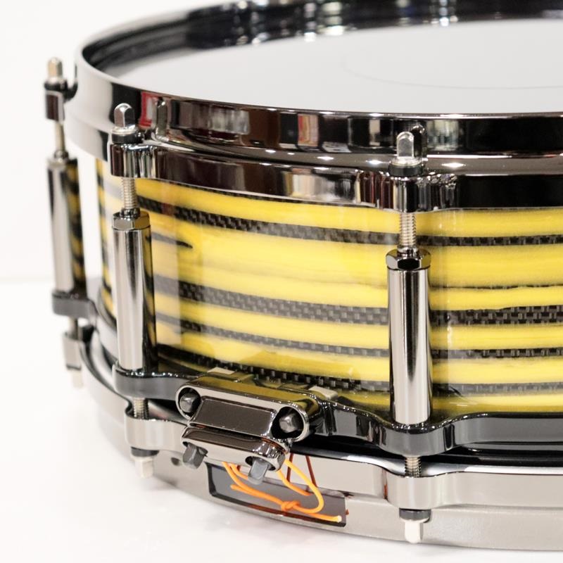 Pearl Masterworks Snare Drum 14x5 Free Floating - Gold Swirl on Black Carbon【イケベ楽器店創業50周年記念モデル】 画像3