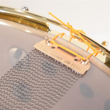 Pearl Masterworks Snare Drum 14x5.5  - Gold Swirl on Black Carbon【イケベ楽器店創業50周年記念モデル】 画像7