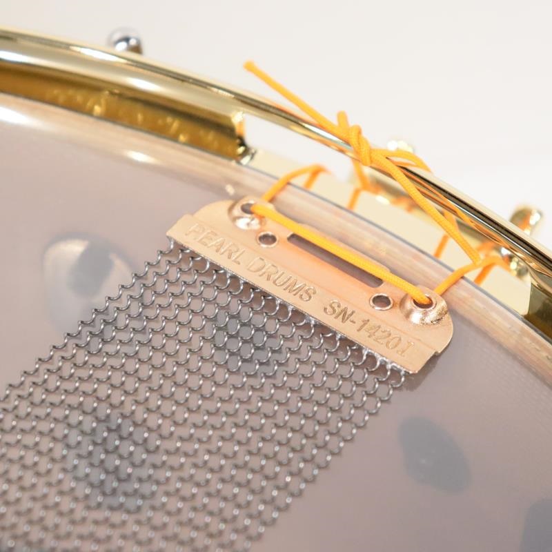 Pearl Masterworks Snare Drum 14x5.5  - Gold Swirl on Black Carbon【イケベ楽器店創業50周年記念モデル】 画像7