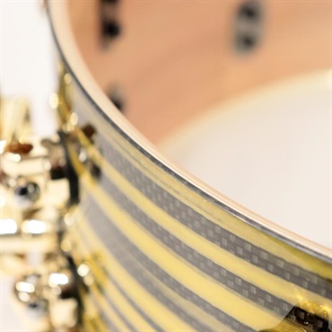 Pearl Masterworks Snare Drum 14x5.5  - Gold Swirl on Black Carbon【イケベ楽器店創業50周年記念モデル】 画像8