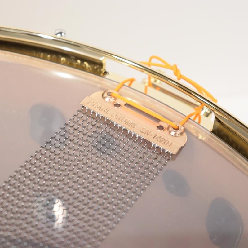 Pearl Masterworks Snare Drum 14x6.5 - Gold Swirl on Black Carbon【イケベ楽器店創業50周年記念モデル】 画像7