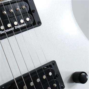 KRAMER エレキベース アイボリー Kramer / Pacer Classic series - KALEIDO GUITAR ギター