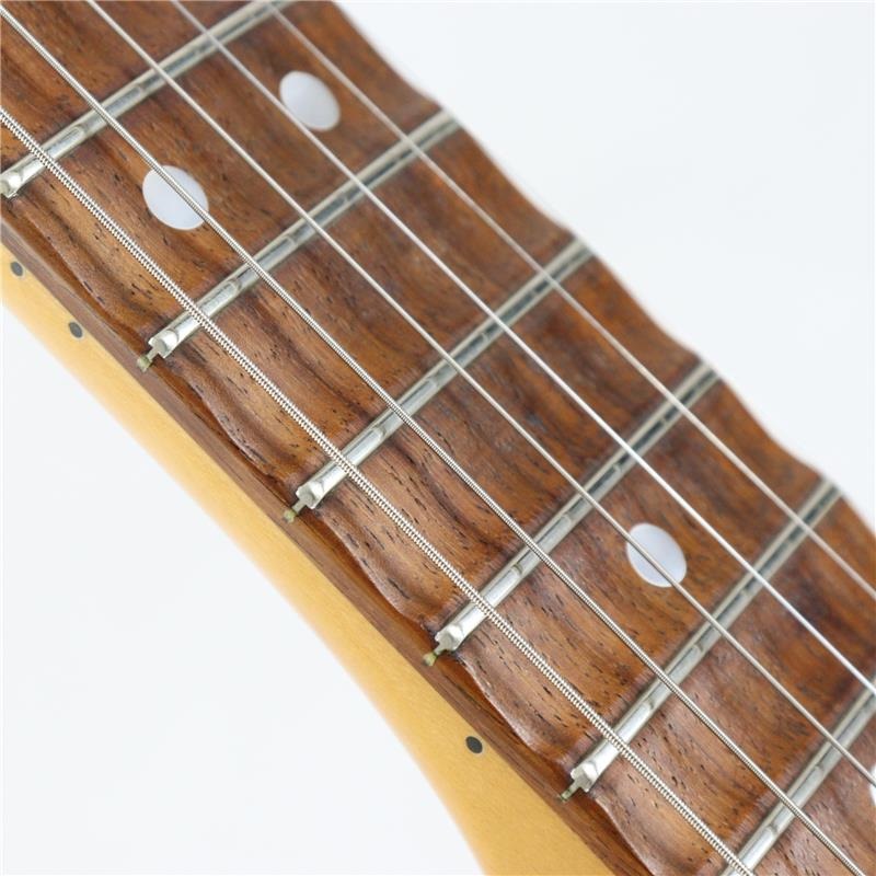 Fender Japan エレキベース 4弦 アイボリー 中古品 Fender Japan エレキベース 4弦 アイボリー 中古品 | Shop at