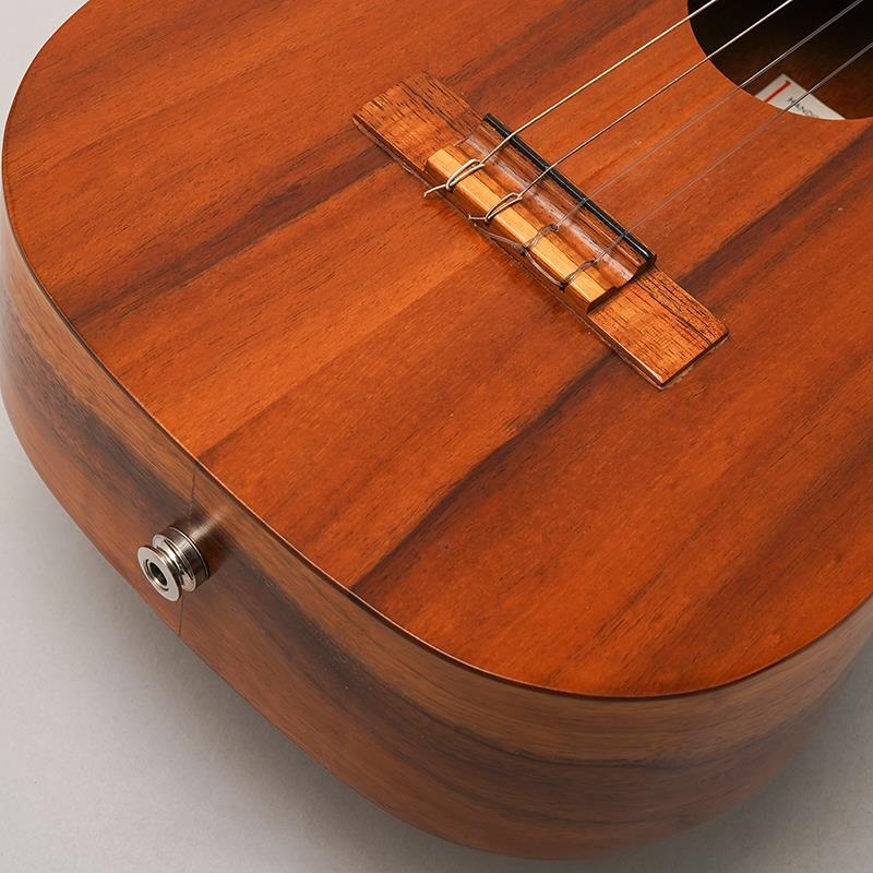 Kamaka VINTAGE HF-4 Baritone 70s（白ラベル） カマカ 画像5