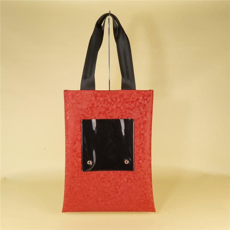 tsundrum_chan 赤カモスティック mo トートバッグ ｜イケベ楽器店