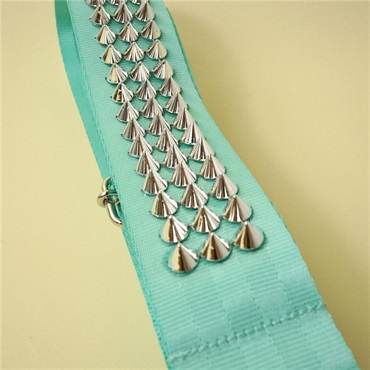 tsundrum_chan ガールズフェイバリットカラースタッズギターストラップ ミント×シルバー 画像1