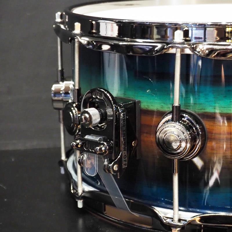 dw 【受注生産品/納期約6か月、ご注文受付中！】Collector's SonicPly Snare Drum 14x6.5 [Natural to Quick Royal Blue Burst over Horizontal Padauk] 画像5