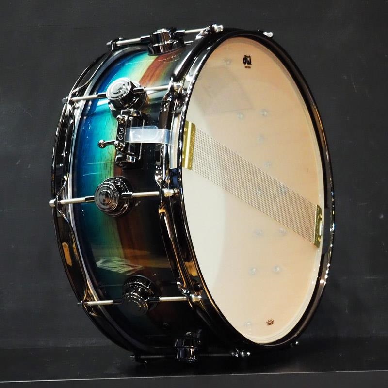 dw Collector's SonicPly Snare Drum 14x5.5 [Natural to Quick Royal Blue Burst over Horizontal Padauk] 画像4