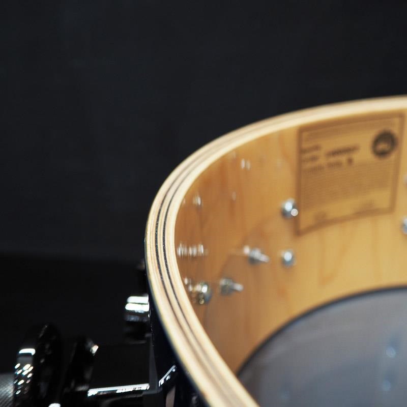 dw Collector's SonicPly Snare Drum 14x5.5 [Natural to Quick Royal Blue Burst over Horizontal Padauk] 画像9