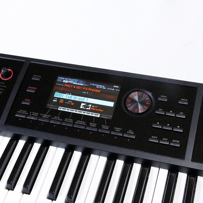 Roland USED 中古 FA-06【ソフトケース付属】※配送事項要ご確認