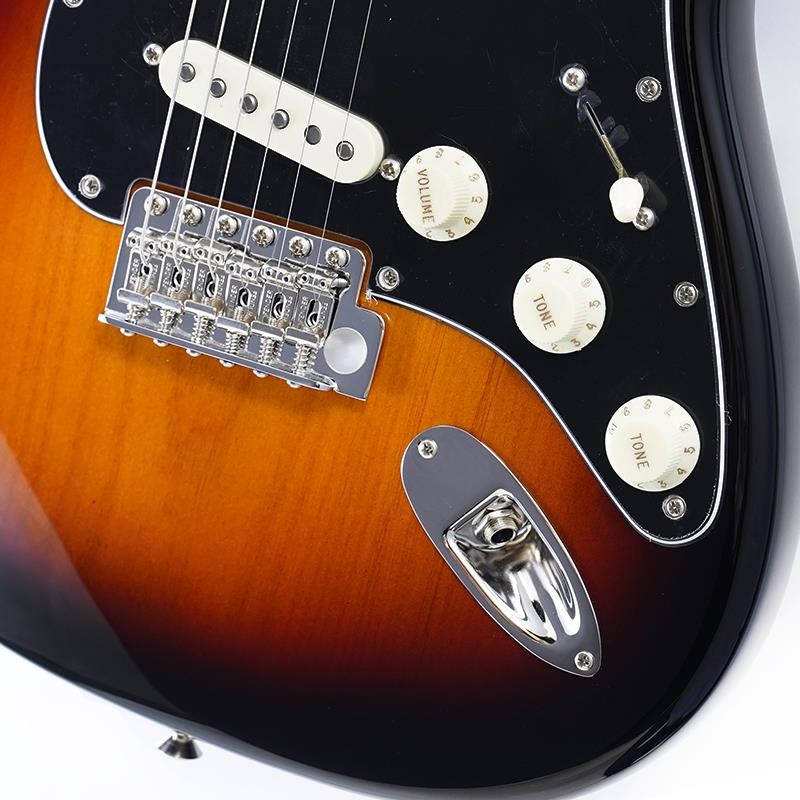 Fender USA American Professional Classic Stratocaster (3-Color Sunburst/Maple) 画像4