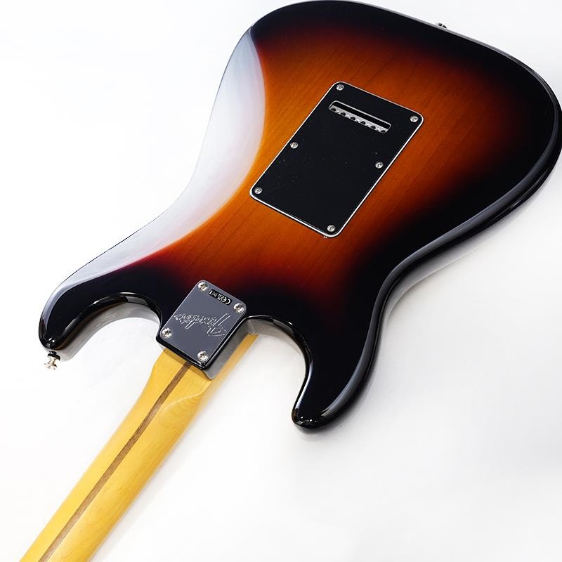 Fender USA American Professional Classic Stratocaster (3-Color Sunburst/Maple) 画像6