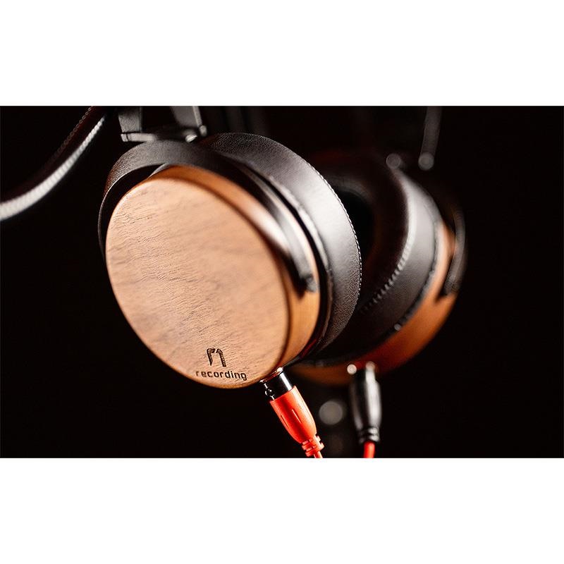 OLLO AUDIO 【予約商品・数量限定 R1プリオーダー優待版 2026 2026年2月中旬入荷予定】 R1 (オーロ オーディオ)(密閉型ヘッドフォン)(サウンド・エンジニア・レコーディング用ヘッドフォン)(ミキシング・マスタリング)(モニターヘッドホン) 画像4