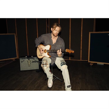 Fender Acoustics FINNEAS Signature Acoustasonic Player Telecaster (Cappuccino Fade/Rosewood) 画像7