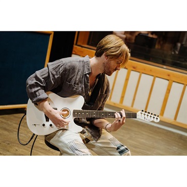 Fender Acoustics Limited Edition FINNEAS American Acoustasonic Telecaster (Satin Arctic White/Ebony) 画像8