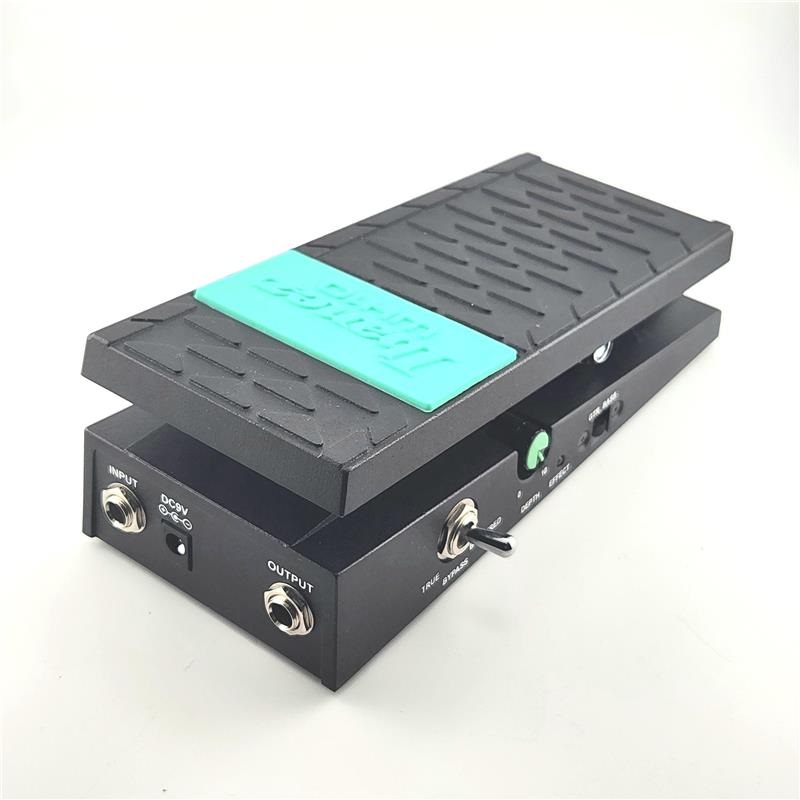 WH10 v3 Ibanez ワウペダル ほぼ未使用 Ibanez WH10 V3 Wah Pedal（新品）【楽器検索デジマート】