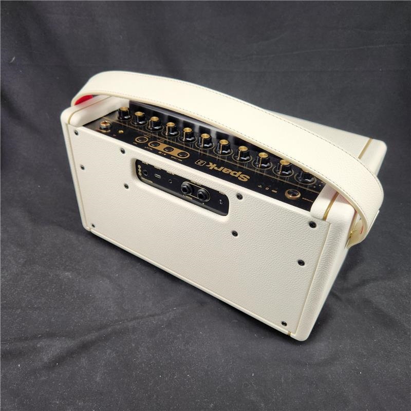 Positive Grid USED 中古 Spark 2 Pearl ｜イケベ楽器店オンラインストア