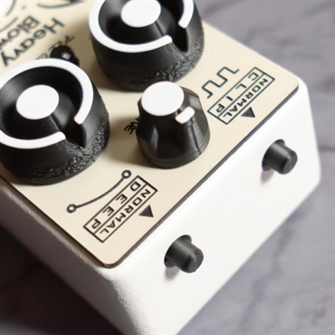 Ovaltone 【12月23日発売予定、ご予約受付中】 HEAVY BLOW BASS-OVERDRIVE 画像1