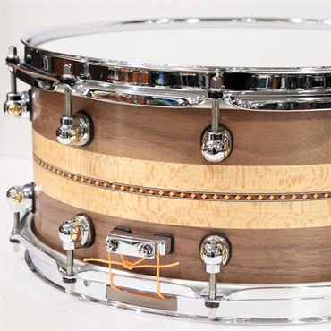 Pearl MCCW1465S/C #1008 [Music City Custom / Solid Walnut 14''×6.5'' - Quartersawn Sycamore Chevron with Ebony Borders] 画像4