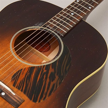 Gibson Murphy Lab Collection 1942 Banner J-45 All Mahogany Vintage Sunburst Light Aged 【限定生産モデル】 ギブソン 画像6