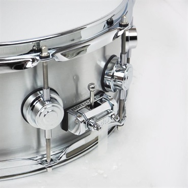 dw DRVM5514SVC [Collector's Series Metal Shells / 1mm Aluminum Snare Drum 14×5.5] 画像6