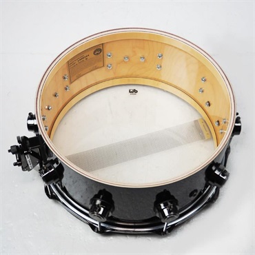 dw DR546514SSN302 [Collector's Hybrid Shell PurpleCore Maple Snare Drum 14×6.5 / Piano Black / Black Nickel Hardware] 画像8