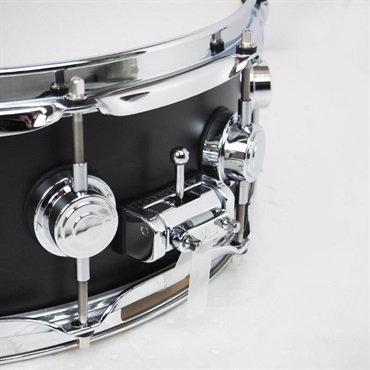 dw DRS00514SSC107  [Collector's Pure Maple Snare Drum Standard Shell 14×5.5 / Ebony Satin Oil] 画像6