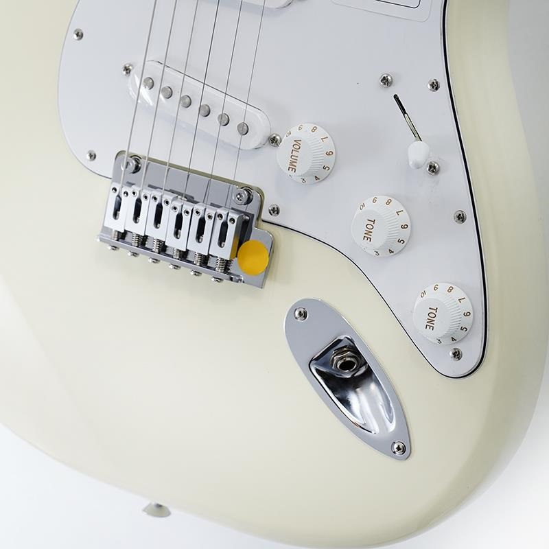 Fender Standard Series Standard Stratocaster (Olympic White/Maple