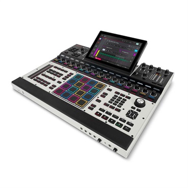 AKAI MPC XL 【スタンドアローン フラッグシップサンプラー】（アカイ