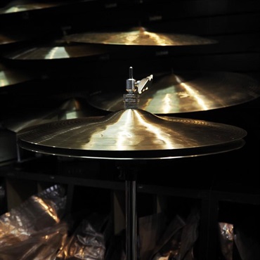 Zildjian 【イケベ楽器店創業50周年記念モデル】K Constantinople Light Hihat Pair 14''[Top:830g/Bottom:1195g] 画像2