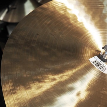 Zildjian 【イケベ楽器店創業50周年記念モデル】K Constantinople Light Hihat Pair 14''[Top:830g/Bottom:1195g] 画像8