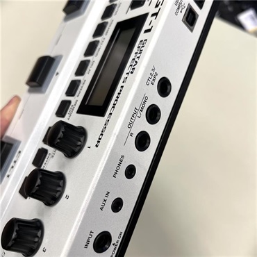 BOSS USED 中古　USED 中古　GT-1 Limited White 画像3