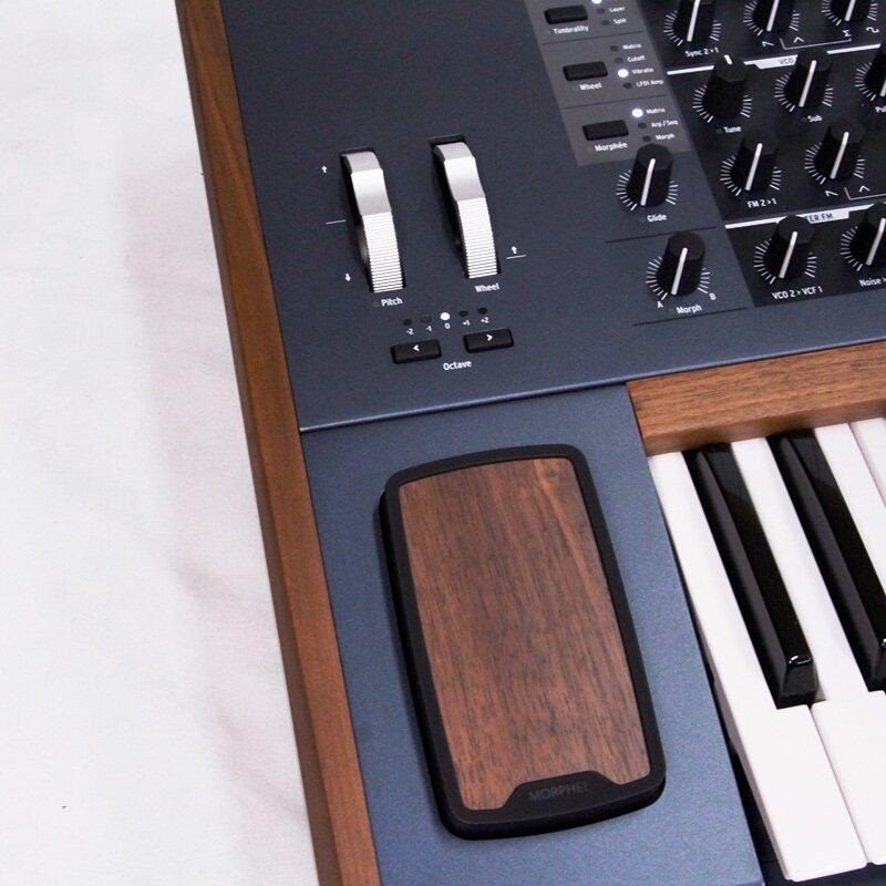 Arturia USED 中古 Polybrute 6ボイス・アナログシンセサイザー※配送