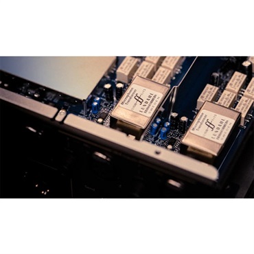Focusrite 【予約商品・5月下旬以降発売予定】ISA C8X (フォーカスライト)(オーディオインターフェース)(USB-C対応)(26in 28out)(Lundahlトランス・ISAプリアンプ搭載)(オートゲイン機能)(国内正規品・3年保証) 画像9