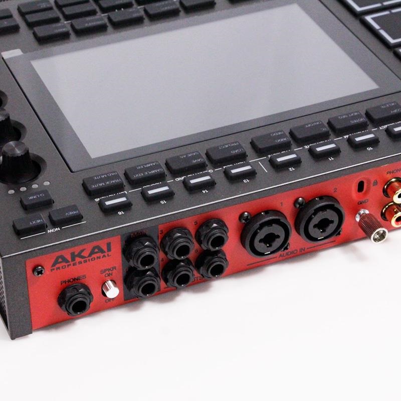 【AKAI MPC LIVE 本体】 付属品 箱付き 美品 AKAI USED 中古 MPC LIVE III ｜イケベ楽器店オンラインストア
