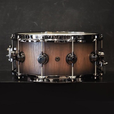 dw DR936514SSN692 [Collector's Pure Walnut 14×6.5 / Natural To Quick Ebony Burst / Black Nickel Finish Hardware]【限定生産モデル】 画像1