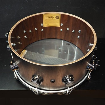dw DR936514SSN692 [Collector's Pure Walnut 14×6.5 / Natural To Quick Ebony Burst / Black Nickel Finish Hardware]【限定生産モデル】 画像8