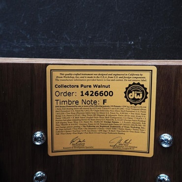 dw DR936514SSN692 [Collector's Pure Walnut 14×6.5 / Natural To Quick Ebony Burst / Black Nickel Finish Hardware]【限定生産モデル】 画像10