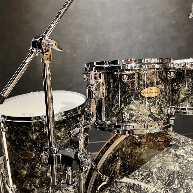 Pearl Reference One 4pc Drum Set [Pewter Abalone / 22BD，10TT