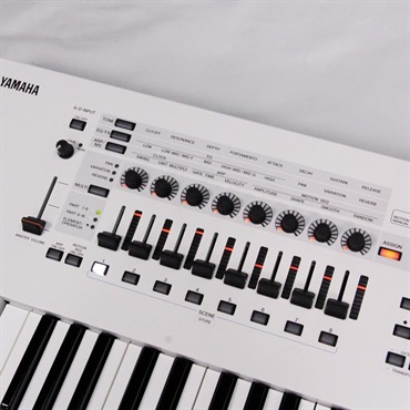 YAMAHA USED 中古 MONTAGE7 WH(ホワイト）※配送事項要ご確認　ヤマハ 画像3
