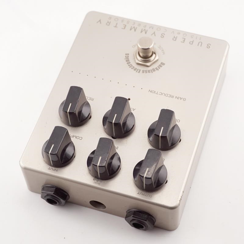 ベース Darkglass Electronics Super Symmetry Darkglass Electronics USED 中古 Super Symmetry ｜イケベ楽器店