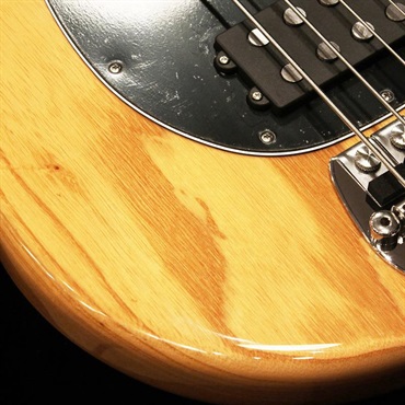 MUSICMAN Retro '70s StingRay Bass (Heritage Natural) 画像3