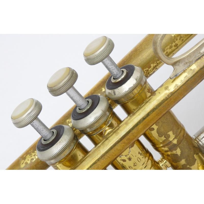 BACH バック/トランペット/Model 37/717517/Bランク/76【中古】 Bach USED 中古 バック / 180ML37/25 GL #160**5 【Bb トランペット