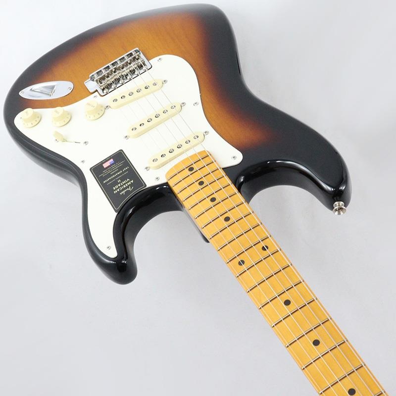 Fender USA American Vintage II 1957 Stratocaster (2-Color Sunburst