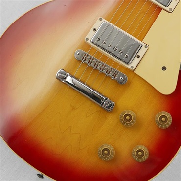 Gibson VINTAGE Les Paul Standard '80 Cherry Sunburst 画像5