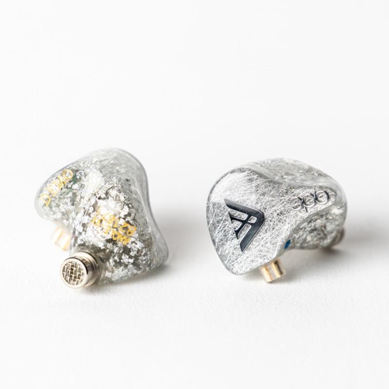 qdc Anole VX-S (イヤモニ)(キューディーシー)(有線イヤホン)(IEM)(BA