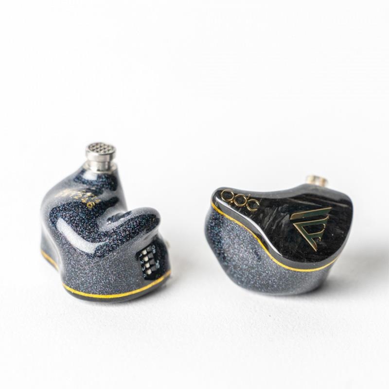 qdc Anole V14-S (イヤモニ)(キューディーシー)(有線イヤホン)(IEM