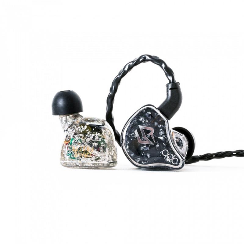 qdc CRAVE (イヤモニ)(キューディーシー)(有線イヤホン)(IEM